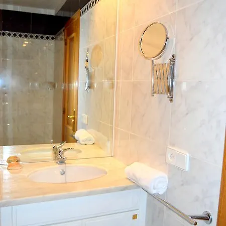 Beautiful Tossa 2 Apartment *